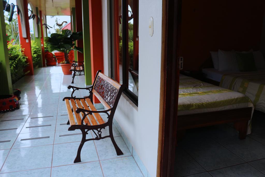 Hotel Las Flores Fortuna La Fortuna Exteriér fotografie