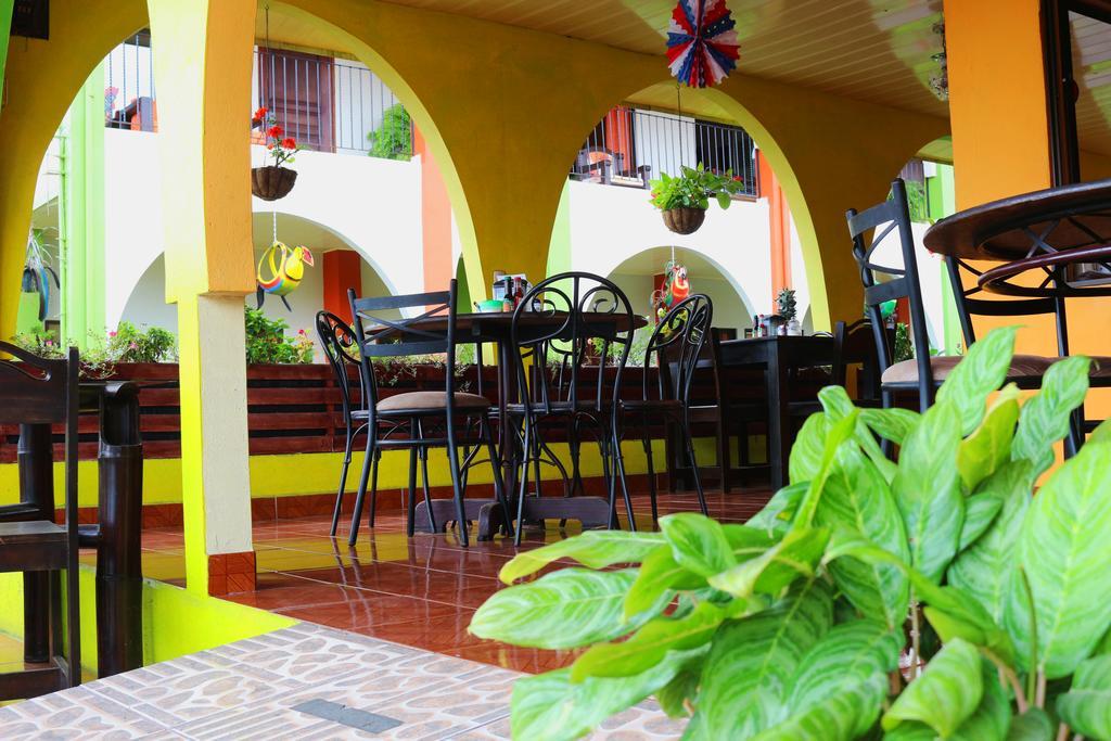Hotel Las Flores Fortuna La Fortuna Exteriér fotografie
